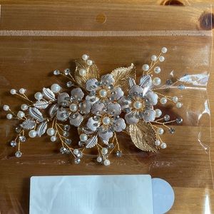 Azazie Olympia Hair Pin w/ Flowers and Pearls